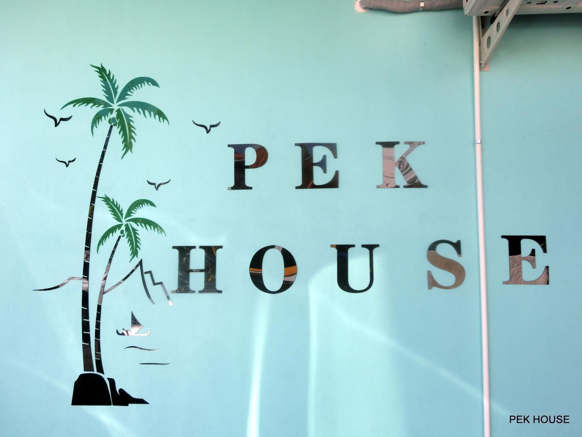 Pek House Lejlighed Phuket Eksteriør billede